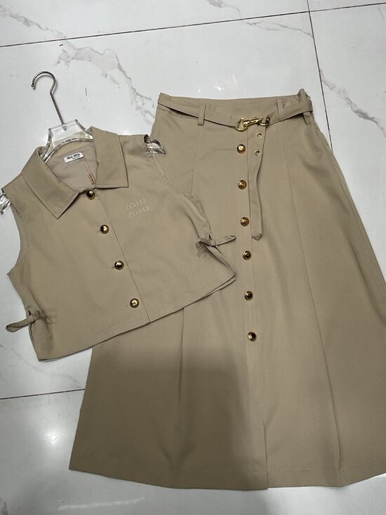 Miu Miu Pants - Miu Miu side-splitting bow-neckline sleeveless shirt and long pants set